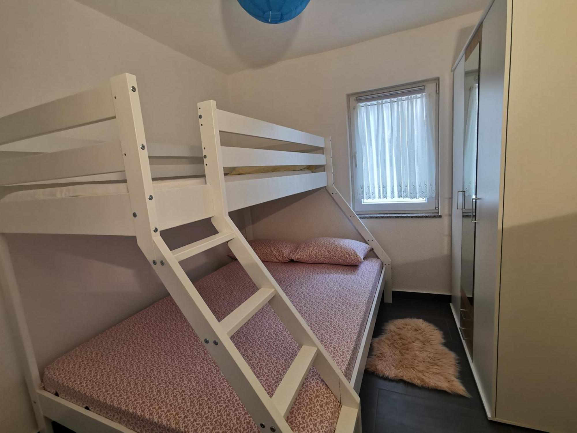 Kuca Odmah Do Plaze Apartman Zára